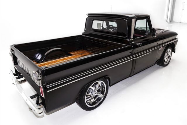 1965 Chevrolet Pickup C10 Short box A/C (WINTER CLEARANCE SALE $29,900 - photo 4