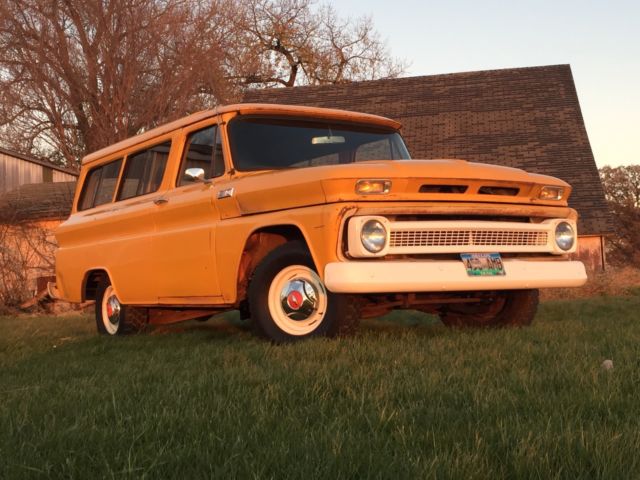 1965 Chevrolet Suburban - photo 13