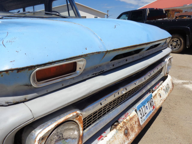 1965 Chevrolet Suburban - photo 12