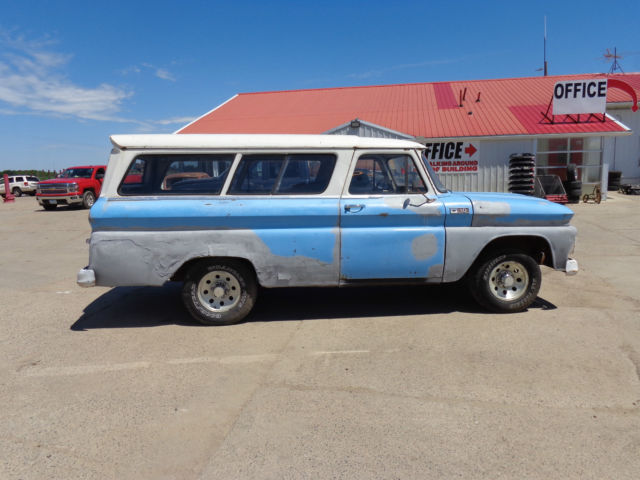 1965 Chevrolet Suburban - photo 6