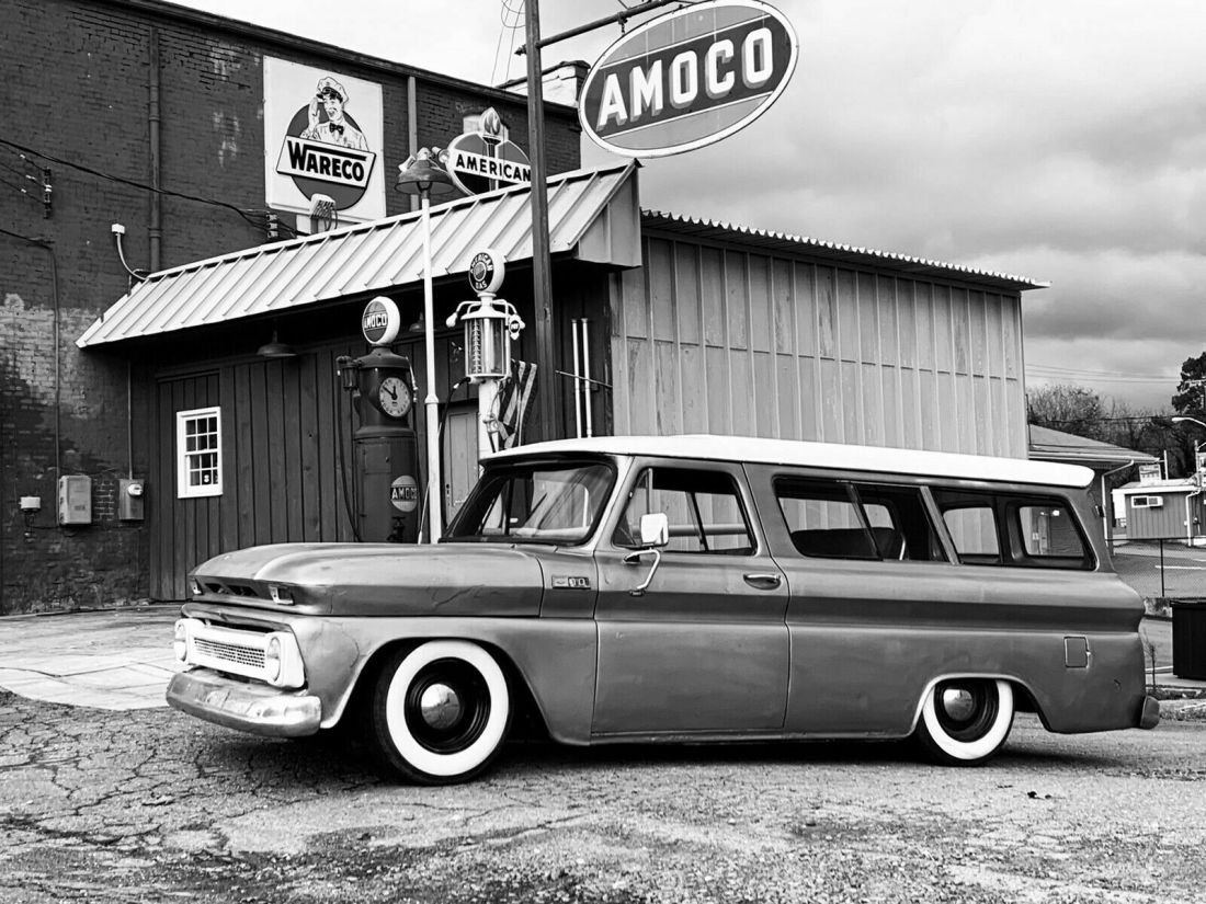 1965 Chevrolet Suburban - photo 8