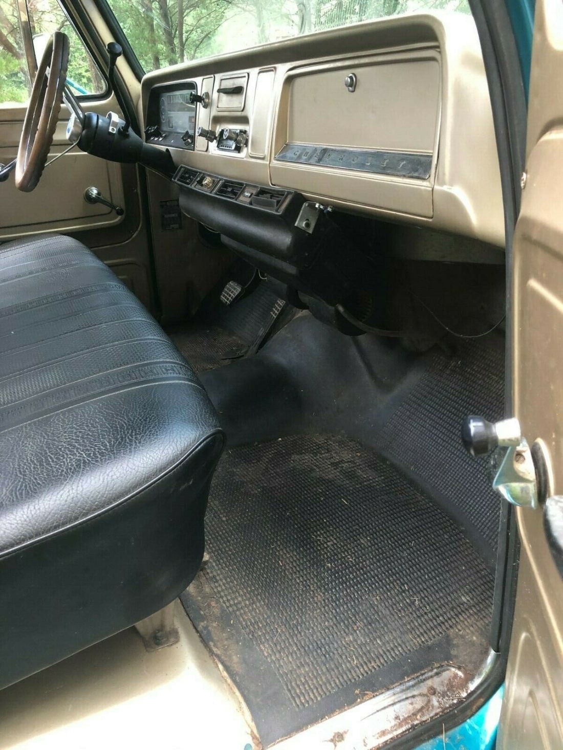 1965 Chevrolet C-10 - photo 13