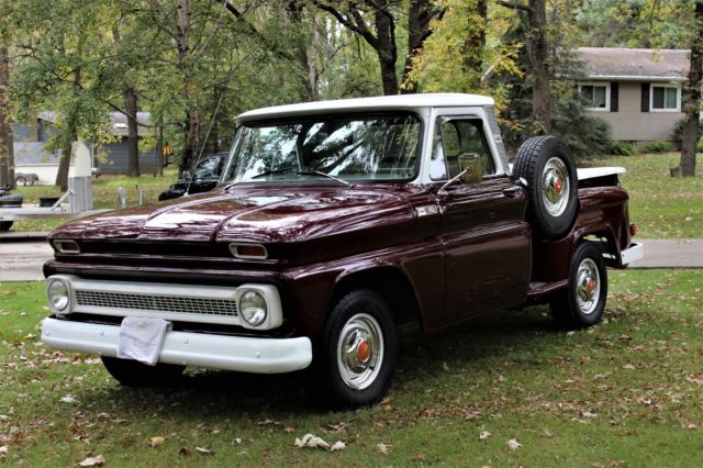1965 Chevrolet C-10 Custom Short Box Pickup Classic Collector Truck