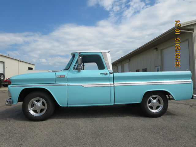 1965 Chevrolet C-10 - photo 2