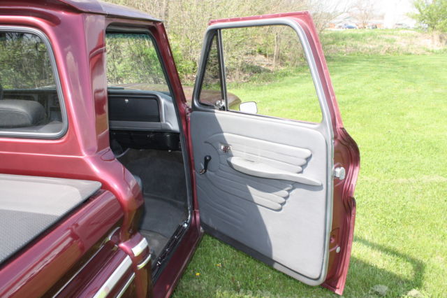 1965 Chevrolet C-10 Custom - photo 9