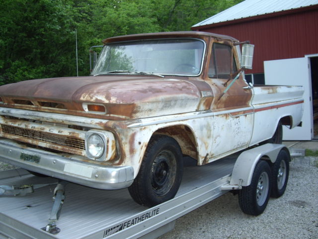 1965 Chevrolet C-10 C-10 Custom Cab - photo 2