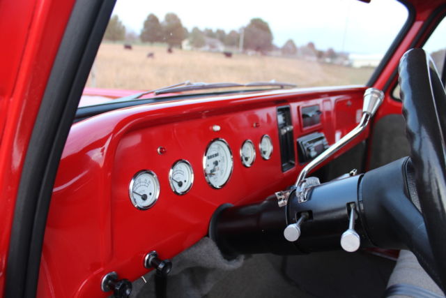 1965 Chevrolet C-10 Sick Slick And Slammed - photo 4