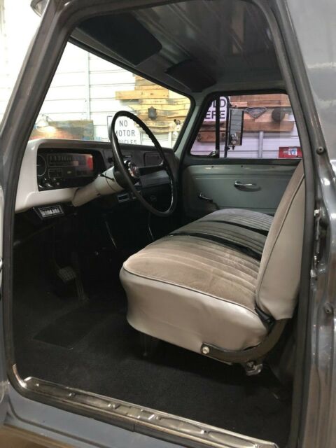 1965 Chevrolet C-10 - photo 13