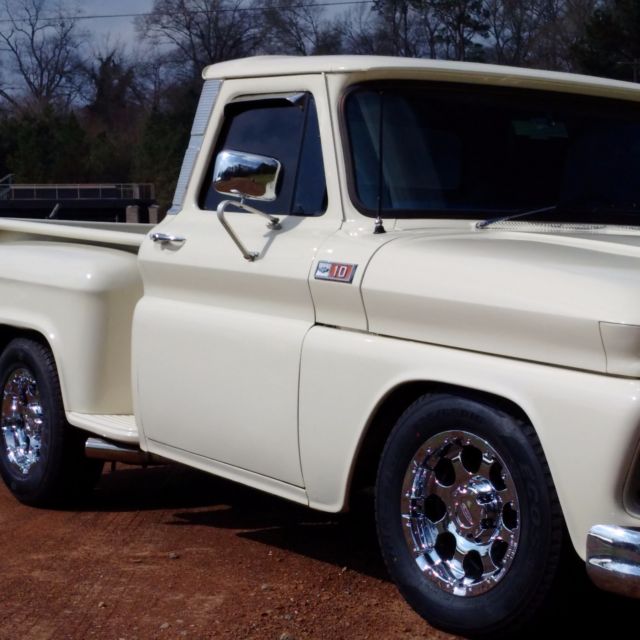 1965 CHEVY C10 RESTOMOD 466 BIG BLOCK A/C & Heat 1965 Chevrolet C-10 Step Side
