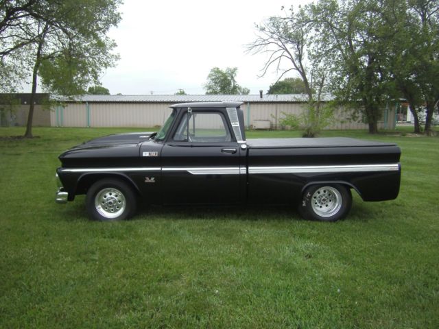 1965 chevy c10 truck short bed show quality big block pro touring 1965 Chevrolet C-10