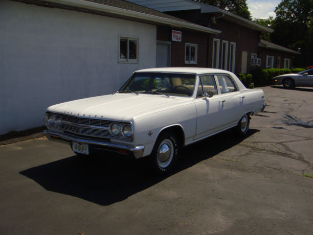 1965 Chevrolet Chevelle 300 - photo 3