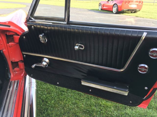 1965 Chevrolet Corvette Leather - photo 10