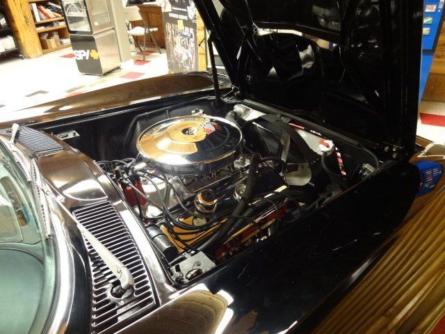 1965 Chevrolet Corvette - photo 9