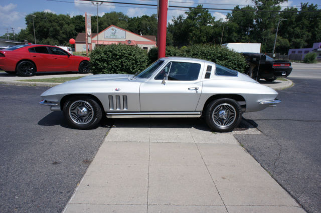 1965 CHEVY CORVETTE COUPE 4-SPEED 327-300HP #'S MATCHING WITH PROTECTO PLATE 1965 Chevrolet Corvette STINGRAY
