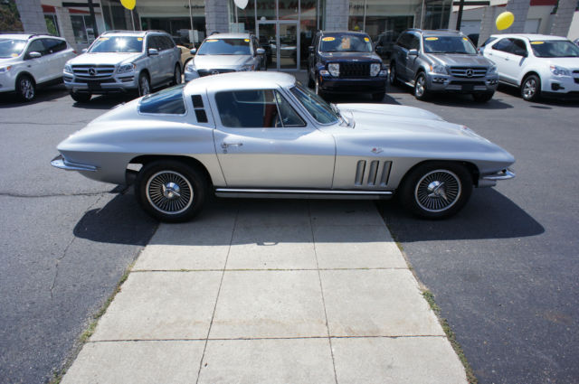 1965 Chevrolet Corvette STINGRAY - photo 5