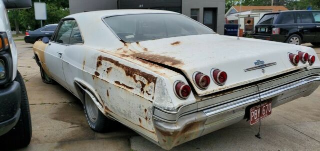 1965 Chevrolet Impala - photo 4
