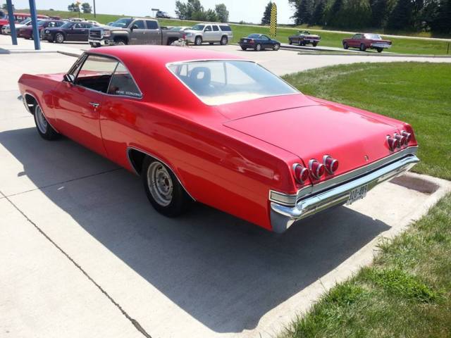 1965 Chevrolet Impala - photo 2