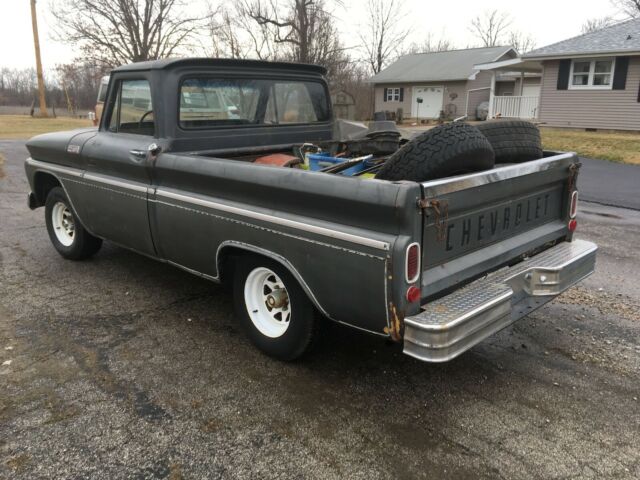 1965 Chevrolet C-10 custom - photo 4