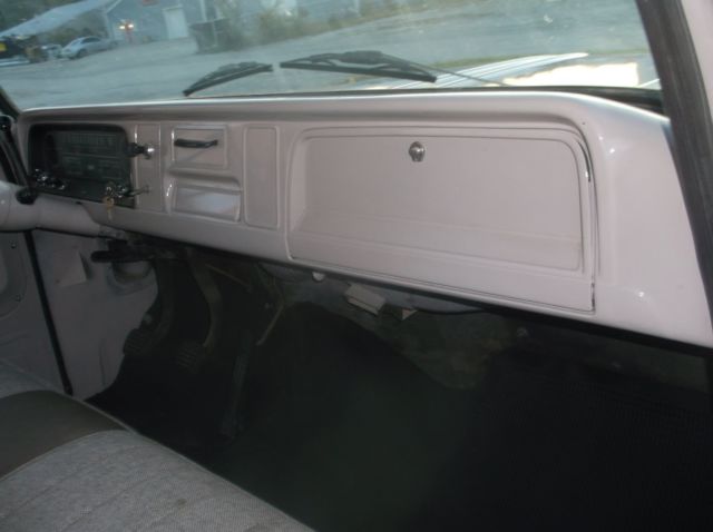 1965 Chevrolet C-10 Custom - photo 13