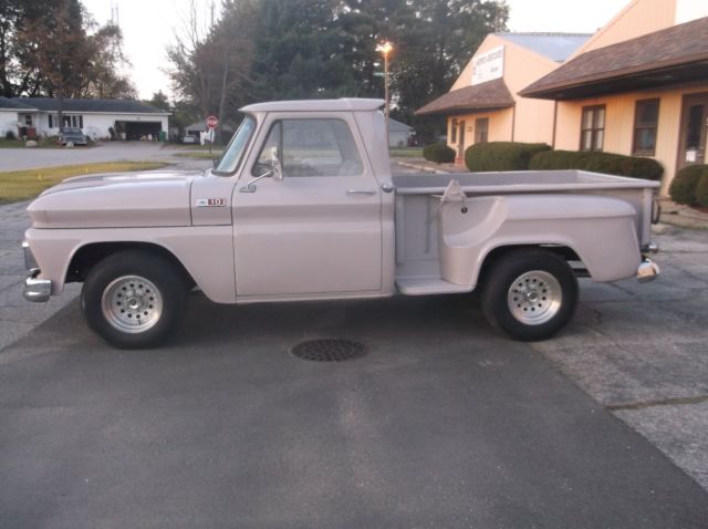 1965 Chevrolet C-10 Custom - photo 2
