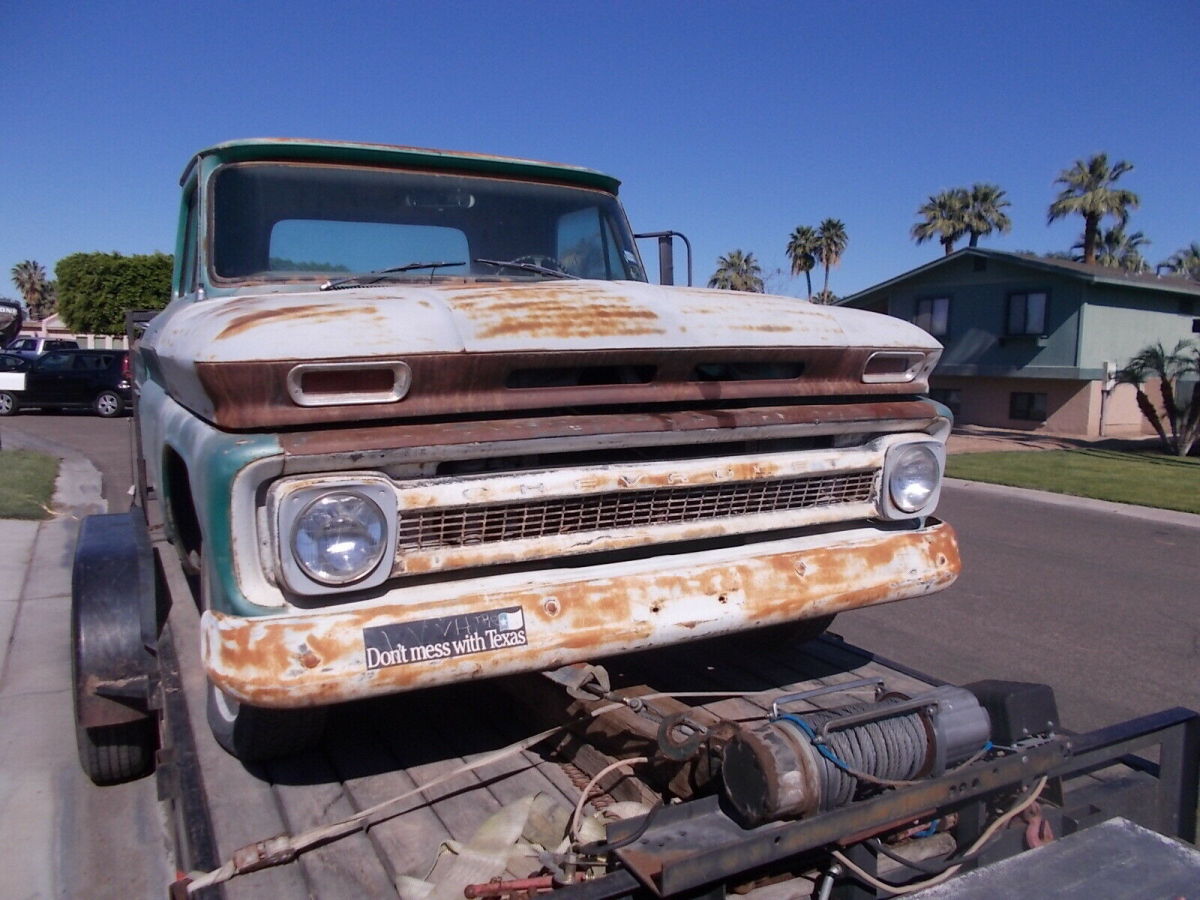 1965 Chevrolet C10 Pickup - photo 2