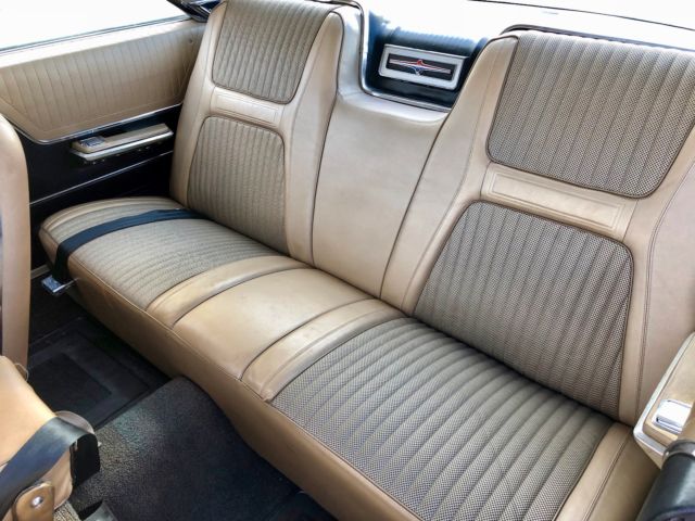 1965 Chrysler 300 Series - photo 10