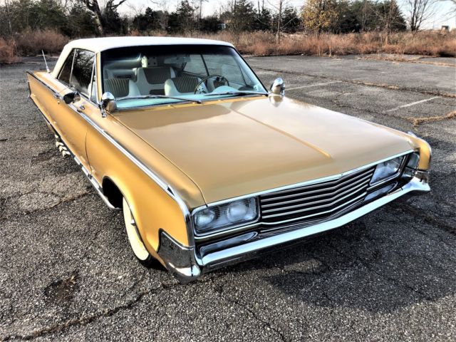 1965 Chrysler 300 Series - photo 3
