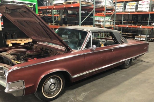1965 Chrysler 300 Series Convertible - photo 3