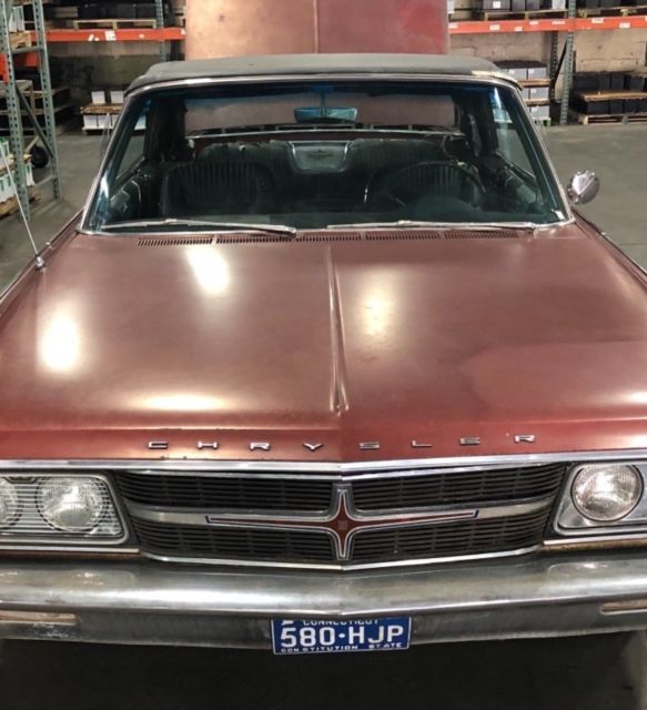 1965 Chrysler 300 Series Convertible - photo 4