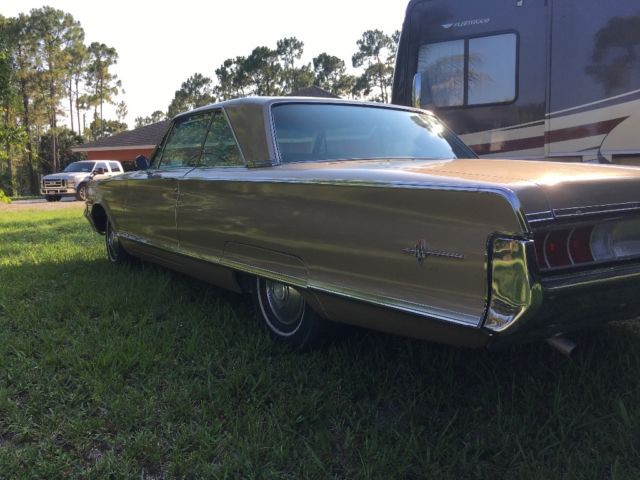 1965 Chrysler 300 Series - photo 10