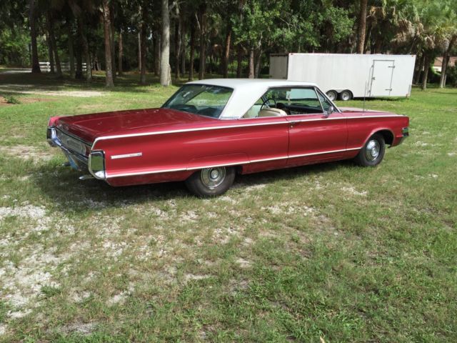 1965 Chrysler 300 Series - photo 2