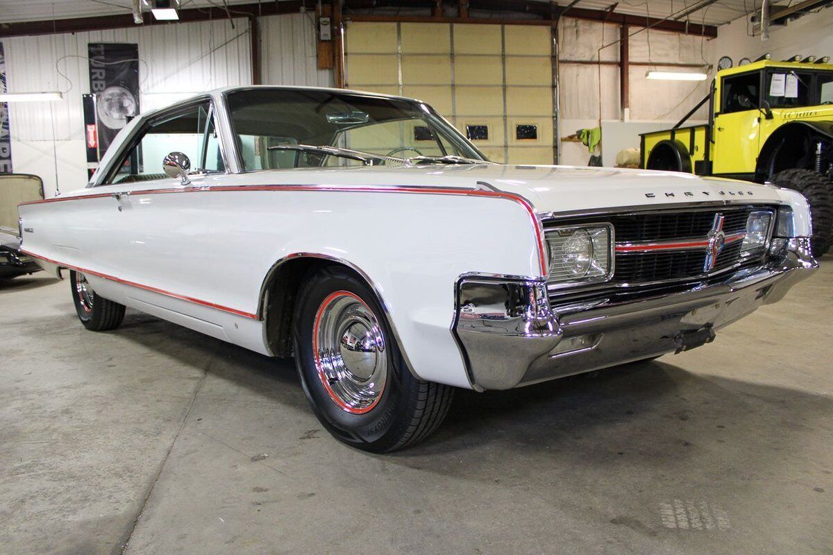 1965 Chrysler 300L - photo 8