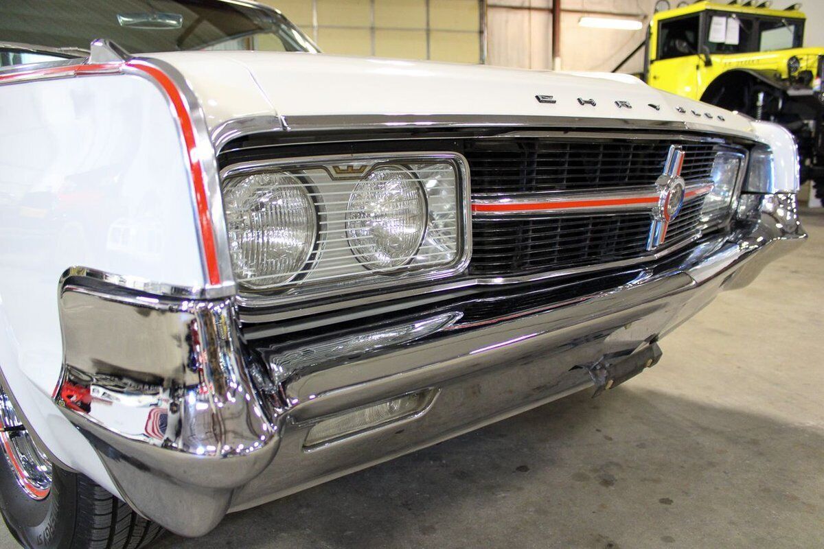 1965 Chrysler 300L - photo 9