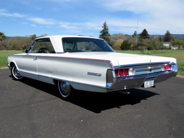 1965 Chrysler 300 Series 300L - photo 5