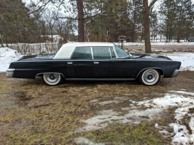 1965 Chrysler Imperial - photo 2
