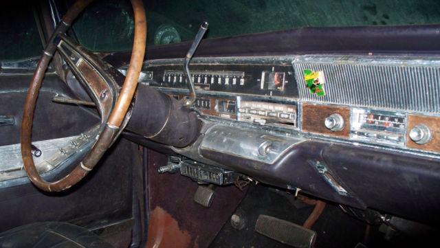 1965 Chrysler Imperial - photo 3
