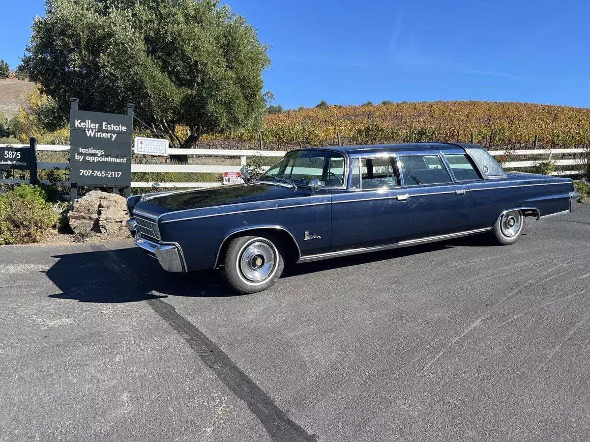 1965 Chrysler Imperial Blue Barrerios Presidential Limousine 1965 Chrysler Imperial Barrerios Presidential Limousine