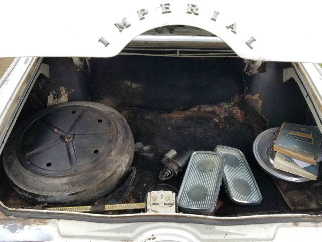 1965 Chrysler Imperial Crown - photo 9