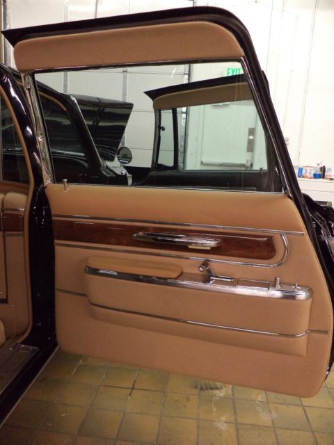 1965 Chrysler Imperial Ghia Limousine - photo 13