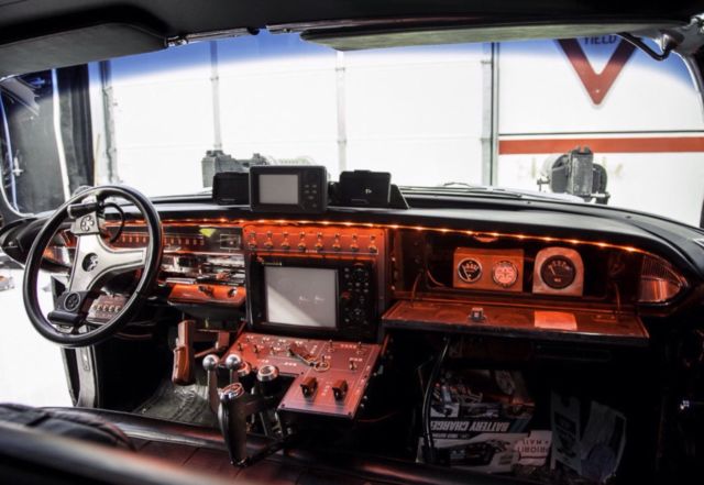1965 Chrysler Imperial Black Beauty - photo 6
