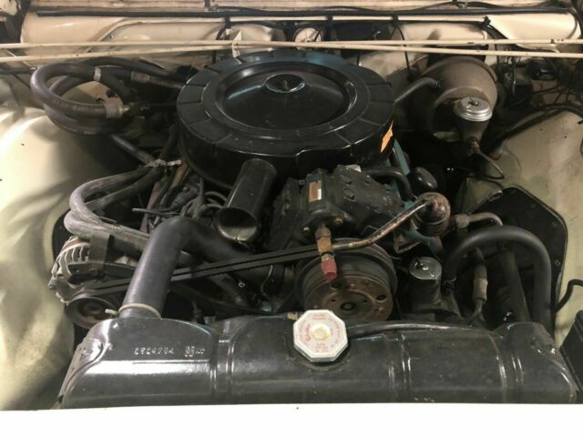 1965 Chrysler Newport 4 dr sedan - photo 6