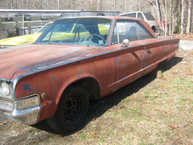 1965 Chrysler Newport 2 Door Sedan - photo 2