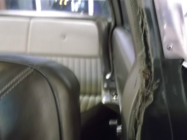 1965 Chrysler Newport Town Sedan - photo 7