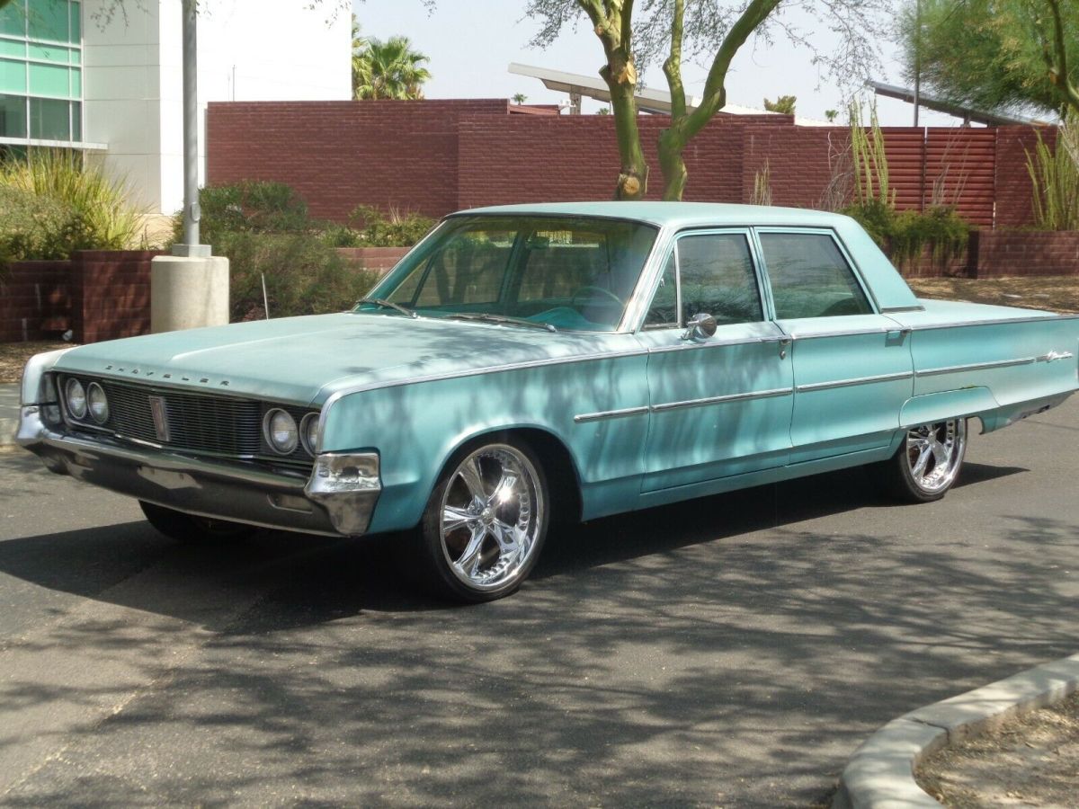 1965 CHRYSLER NEWPORT 4DR 1965 Chrysler Newport 4DR