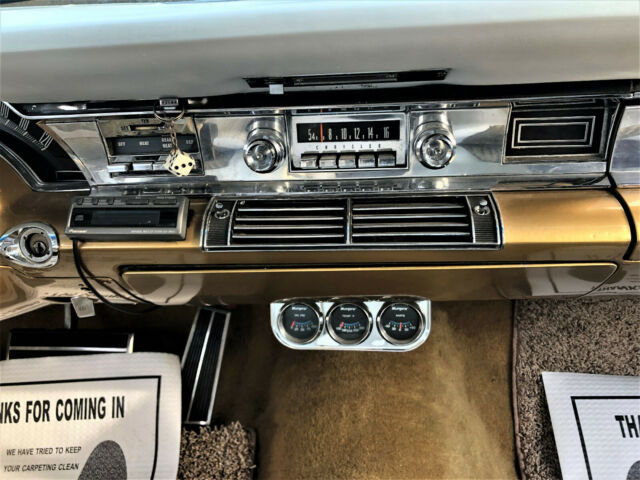 1965 Chrysler 300 Series - photo 10
