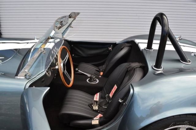1965 Ford COBRA 1965 Cobra Factory Five Replica 5.0L fuel injected Tremec 5 spee - photo 7
