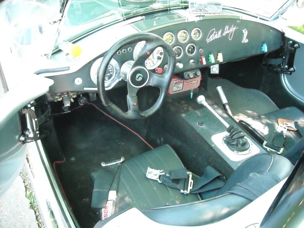 1965 Shelby COBRA REPLICA 1965 COBRA S/C REPLICA – FACTORY FIVE /10K MILES - photo 11