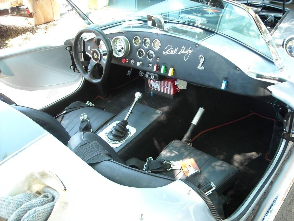 1965 Shelby COBRA REPLICA 1965 COBRA S/C REPLICA – FACTORY FIVE /10K MILES - photo 13