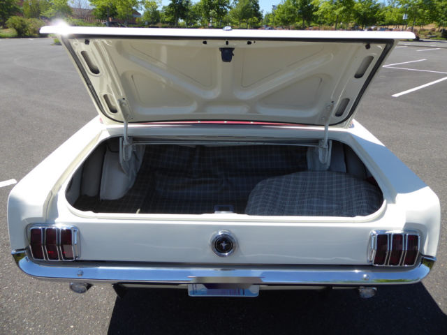1965 Ford Mustang - photo 8
