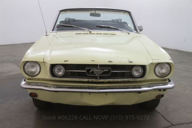 1965 Ford Mustang Convertible - photo 2